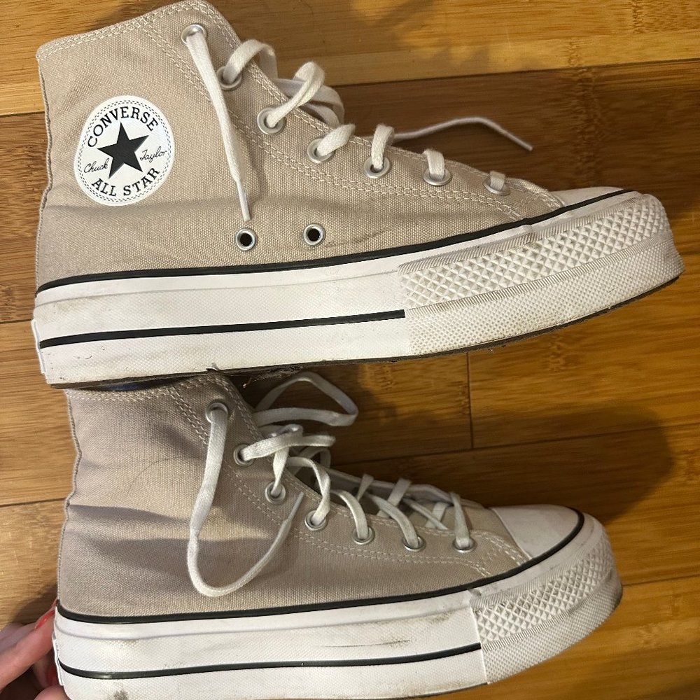Chuck Taylor All Star Lift Platform Canvas Shoe In Cream